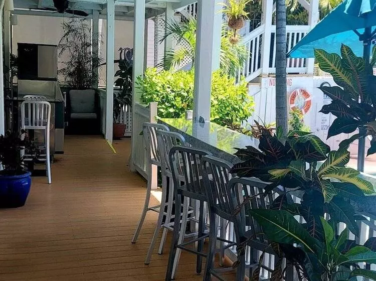 ペンション Bishop Hotel Key West