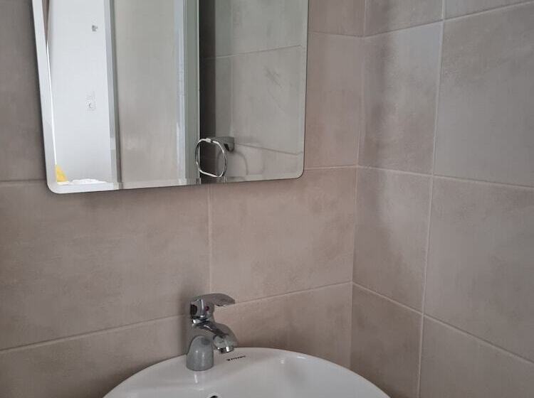 پانسیون Room In Guest Room   12 Senses Faliraki Deluxe Room Near Sea 1