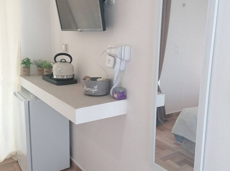 پانسیون Room In Guest Room   12 Senses Faliraki Deluxe Room Near Sea 1