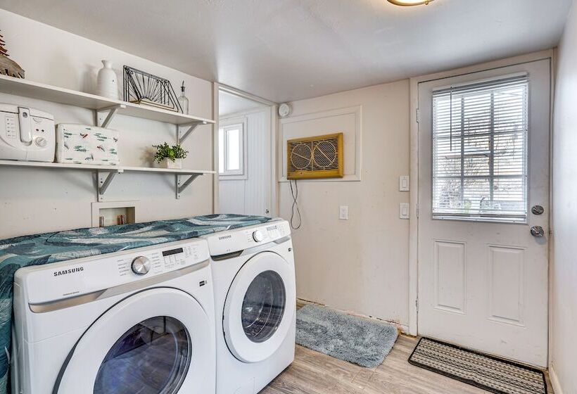 Pet Friendly Colorado Retreat W/ Patio & Fire Pit!