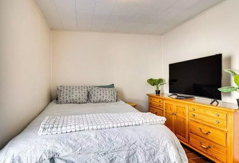 Pet Friendly Colorado Retreat W/ Patio & Fire Pit!