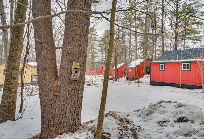 Pet Friendly Laconia Cabin W/ Fireplace + Deck!