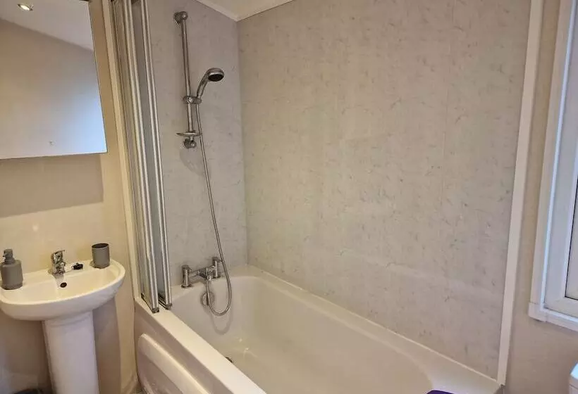 Lomakeskus Bird Lake Pastures 2 Bedrooms 2 Baths