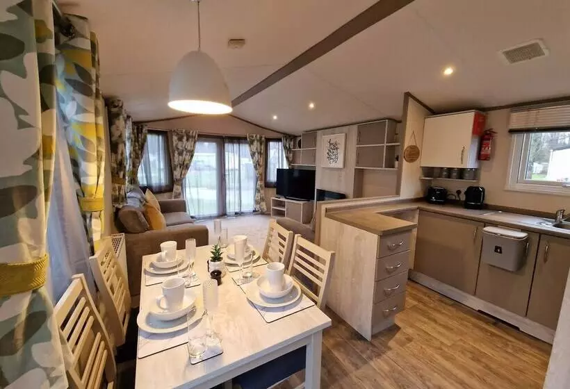 Lomakeskus Bird Lake Pastures 2 Bedrooms 2 Baths