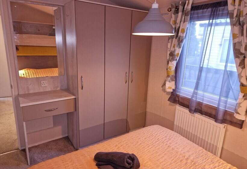 אתר נופש Bird Lake Pastures 2 Bedrooms 2 Baths