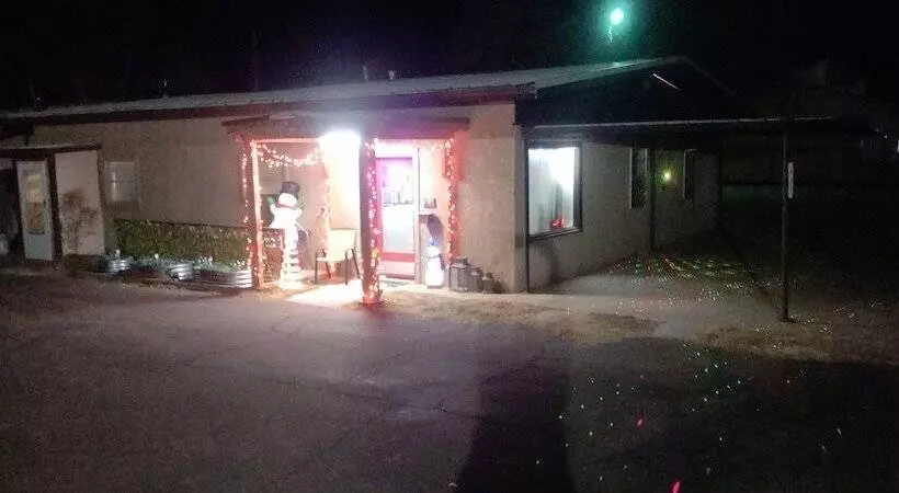 The Yucca Motel And Cabins