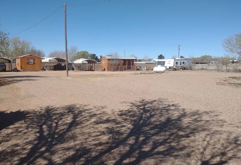 The Yucca Motel And Cabins