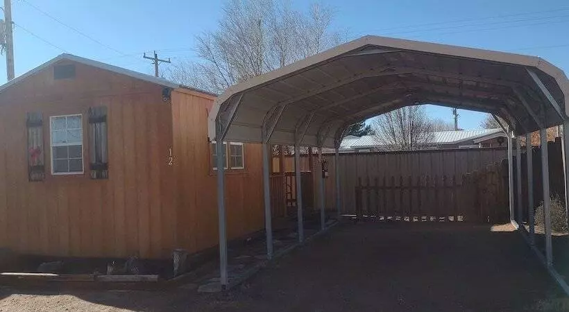 The Yucca Motel And Cabins