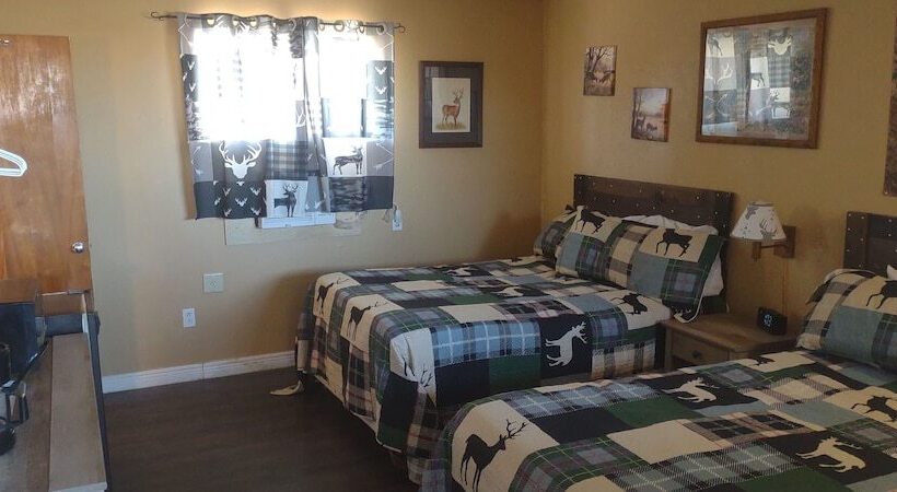 The Yucca Motel And Cabins