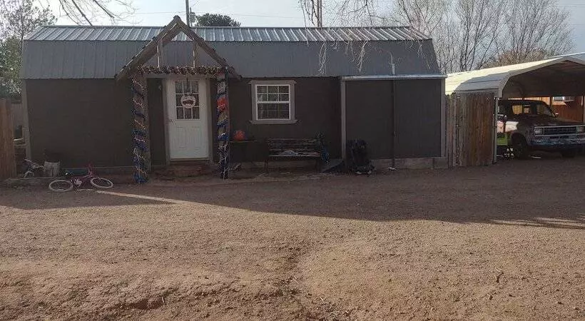 The Yucca Motel And Cabins