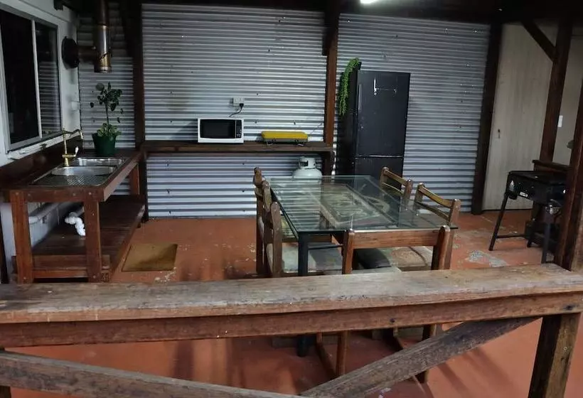 Wilga Farm Stay   Shearer S Shacks   Single