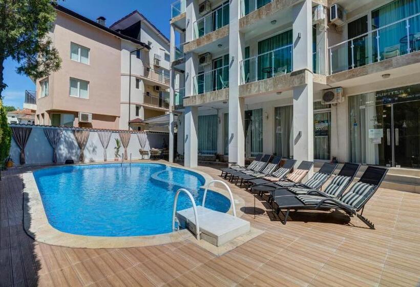 Family Hotel Jupiter