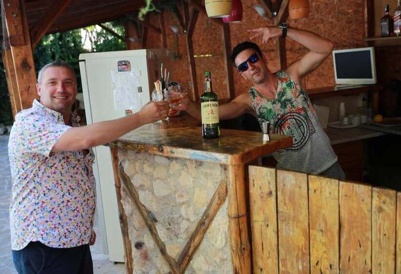 Family Hotel Tropicana