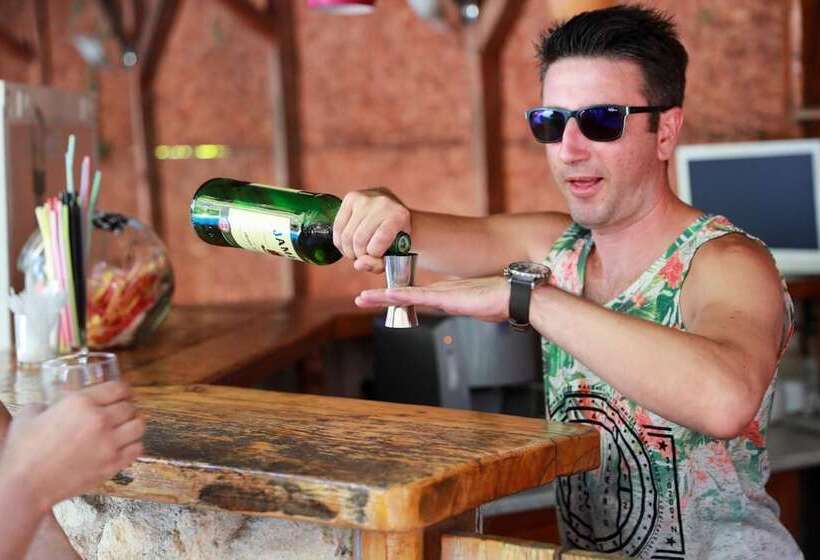 Family Hotel Tropicana