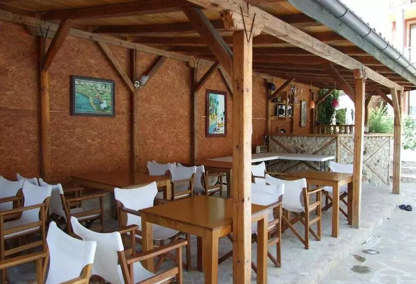 Family Hotel Tropicana