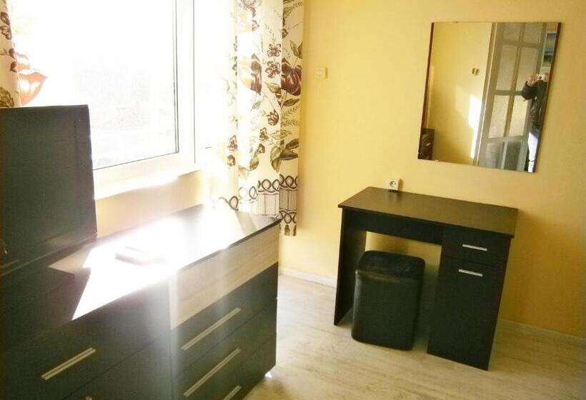 Family Hotel White House