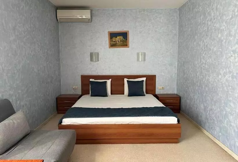 Szálloda 007