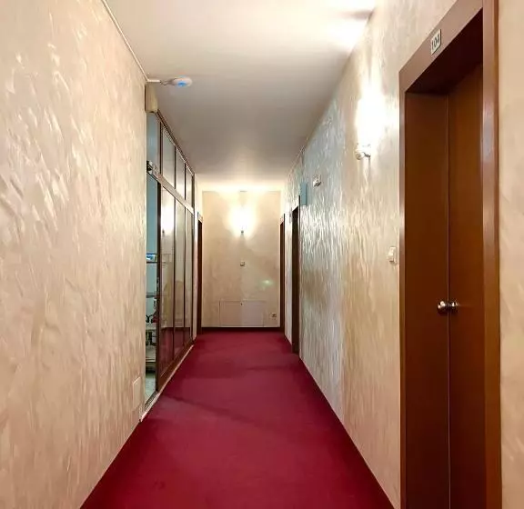 Szálloda 007