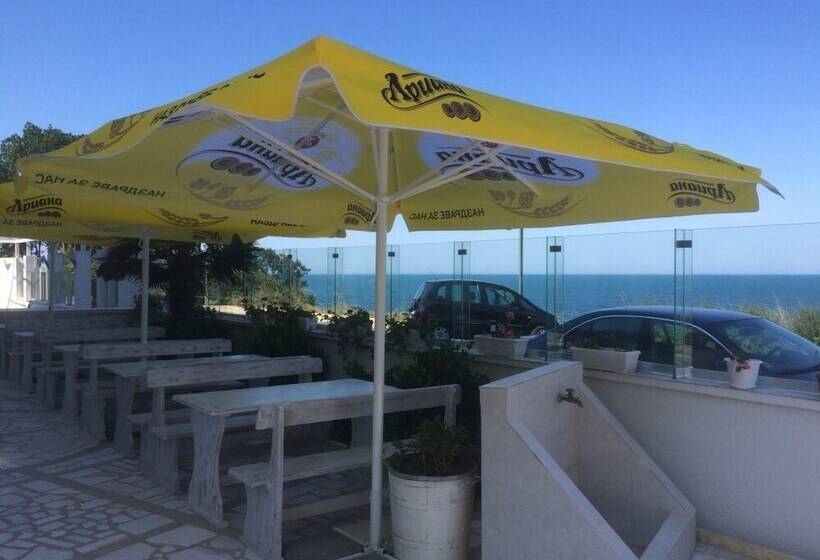 בית מלון כפרי Elit