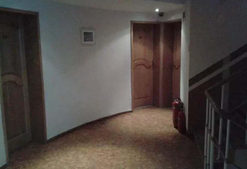 Hotelli Elit