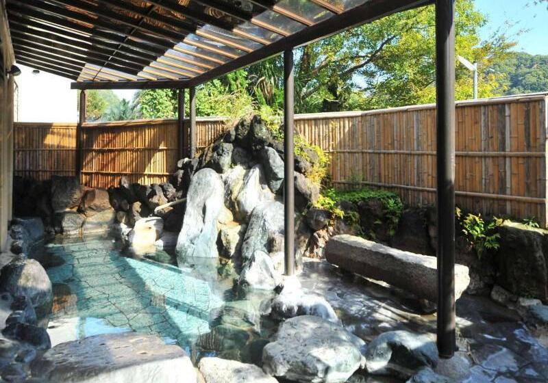 Shuzenji Onsen Hotel Takitei