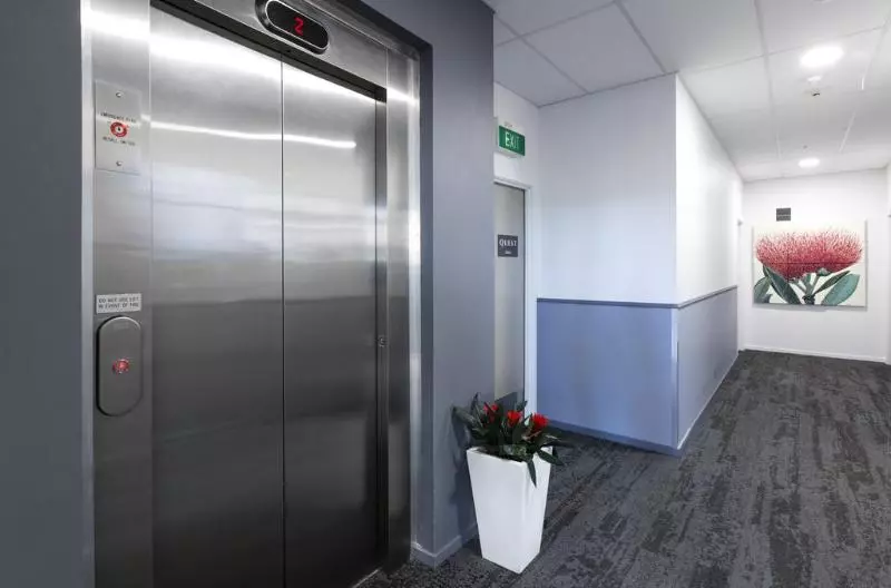 ホテル Quest Henderson Serviced Apartments