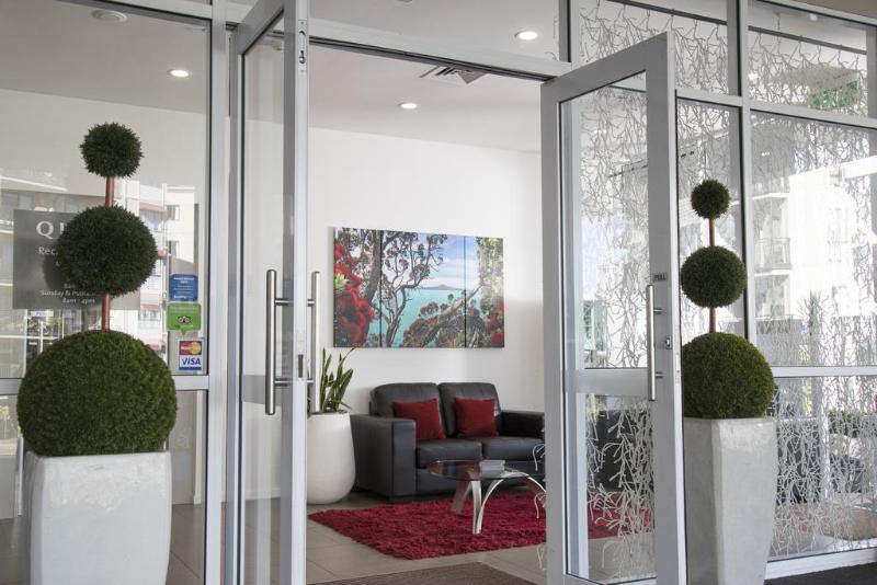 בית מלון כפרי Quest Henderson Serviced Apartments