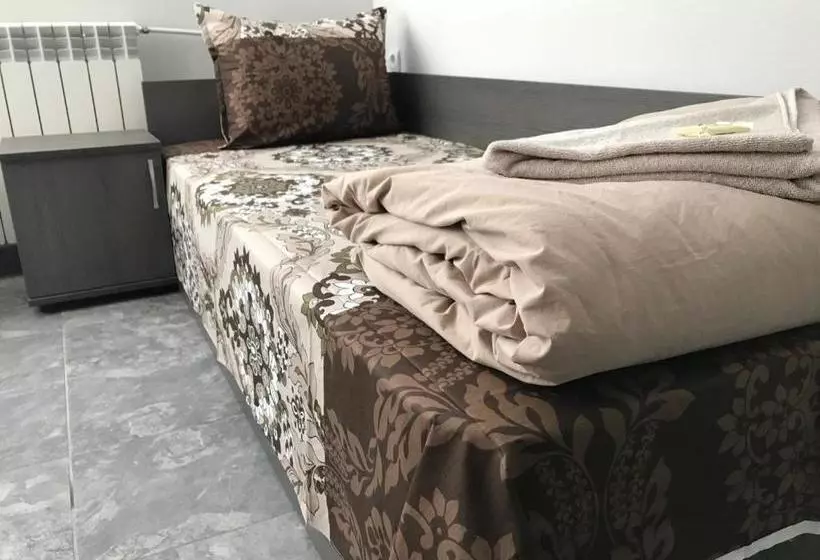 هتل Rositsa