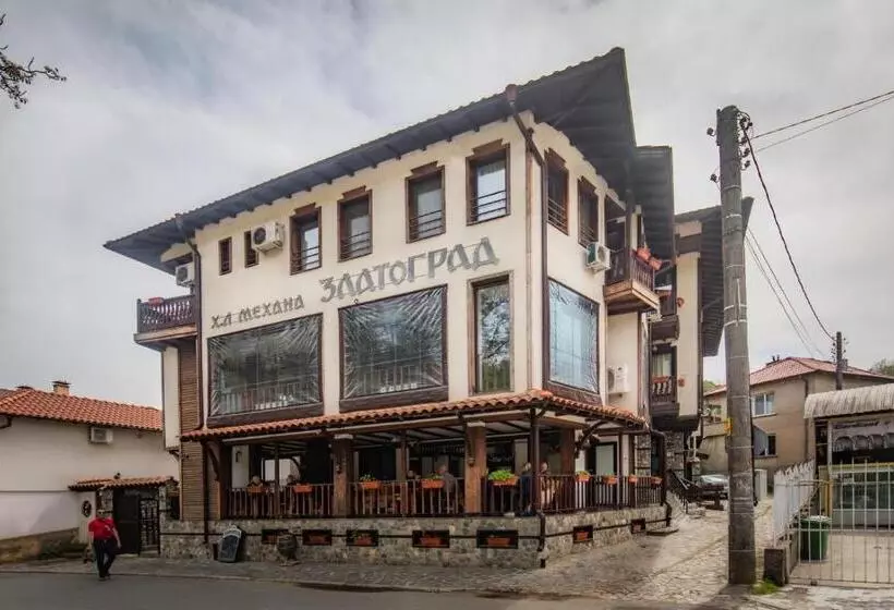 ホテル Zlatograd