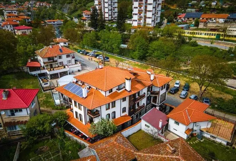 ホテル Zlatograd