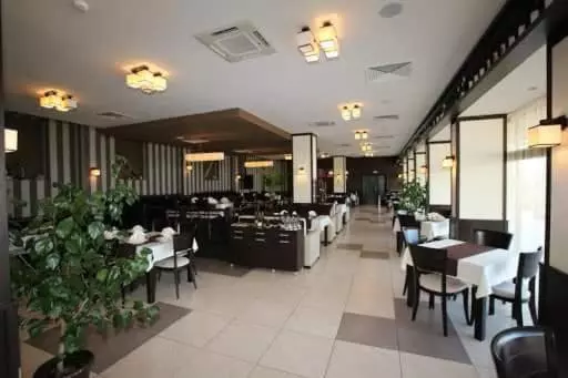 Park Hotel Stratesh