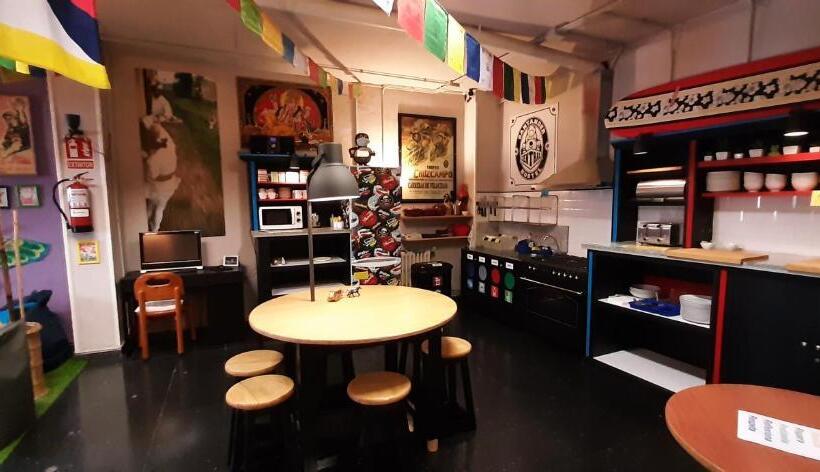 Santander Central Hostel