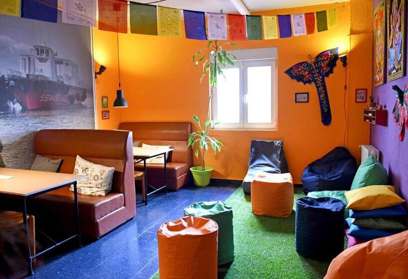 Santander Central Hostel