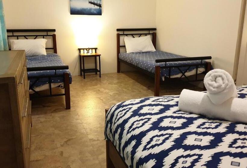 ユースホステル Baywatch Retreat Augusta