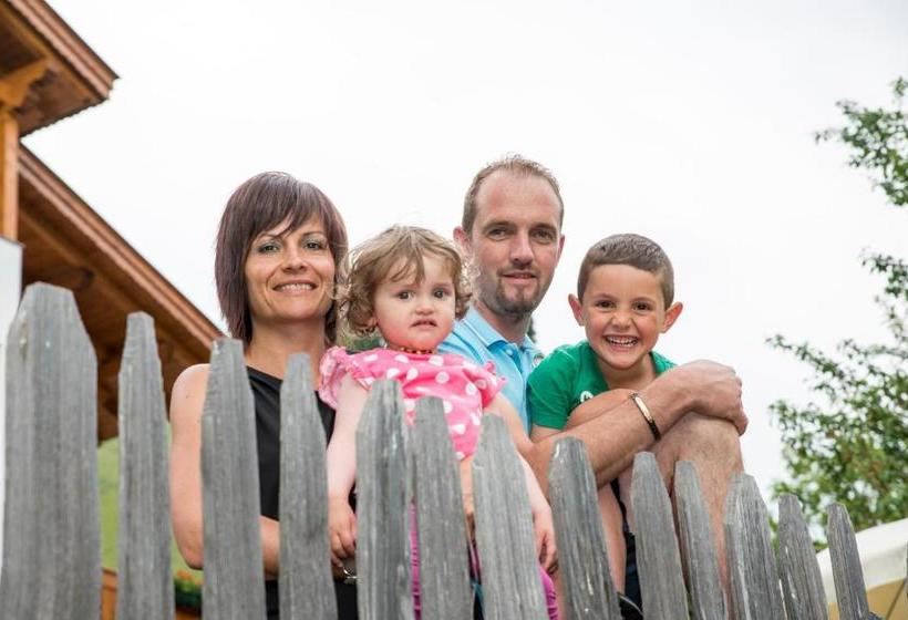 ベッドアンドブレックファースト Pension Talblick