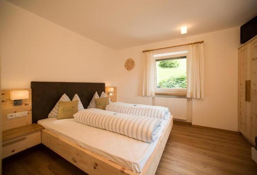 ベッドアンドブレックファースト Pension Talblick