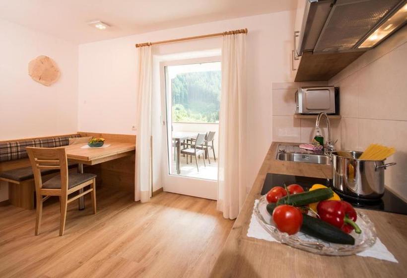 ベッドアンドブレックファースト Pension Talblick