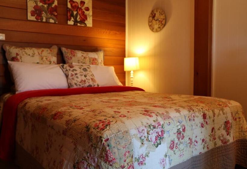 Bed and Breakfast Silverpoint Estate