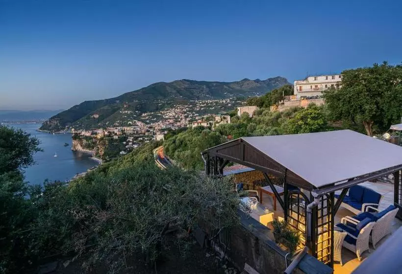 تختخواب و صبحانه Villa Denise