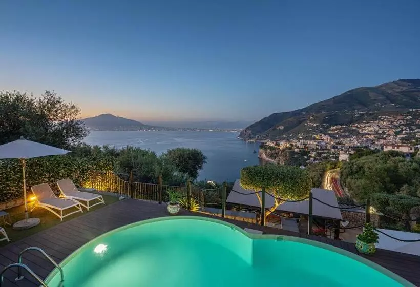 تختخواب و صبحانه Villa Denise