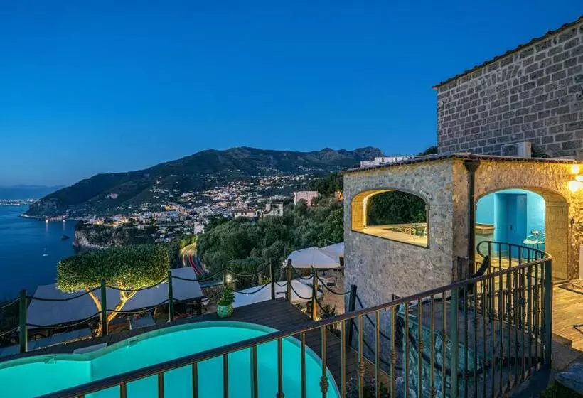 تختخواب و صبحانه Villa Denise
