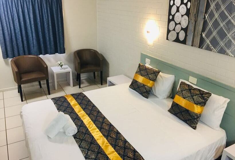 Emerald Highlands Motel