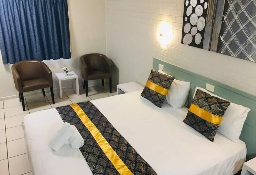 Emerald Highlands Motel