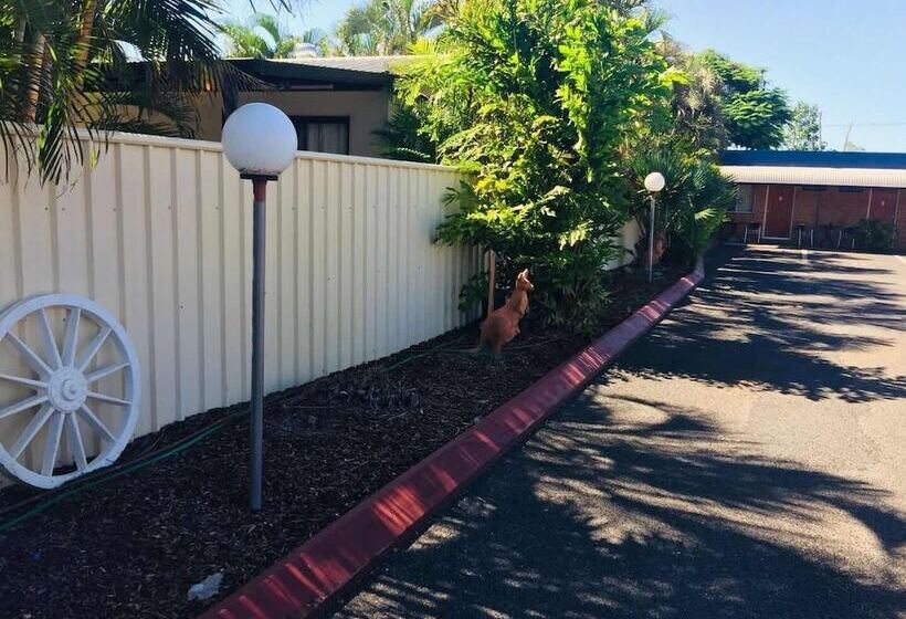 Emerald Highlands Motel