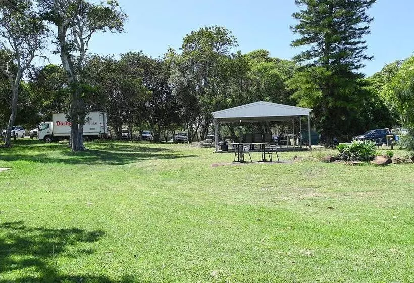Fern Bay Motel