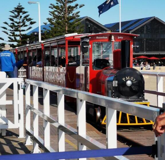 Busselton Gale Street Motel & Villas