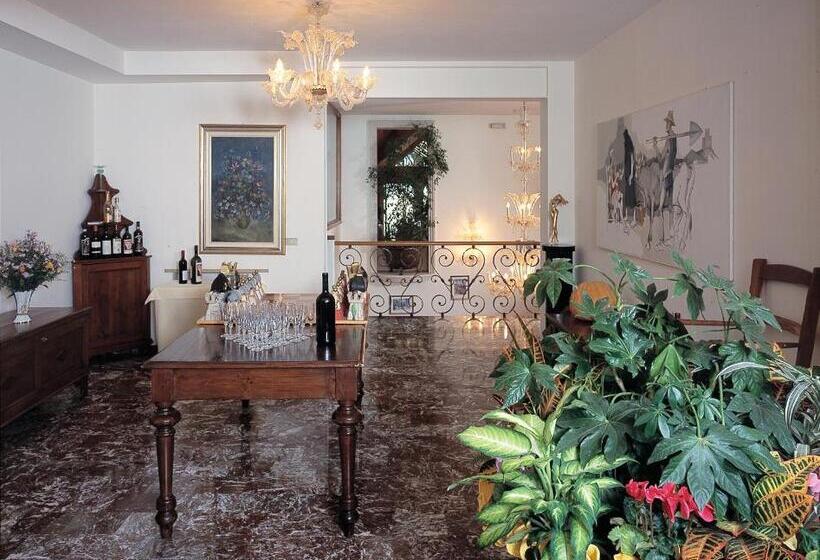 فندق Del Parco Ristorante Loris