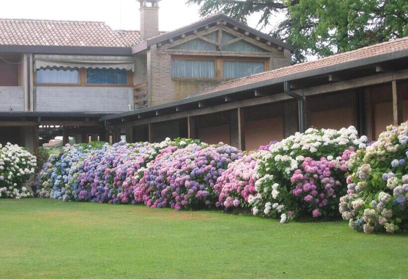 فندق Del Parco Ristorante Loris