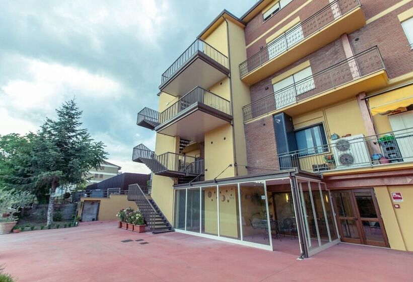 בית מלון כפרי Donnini