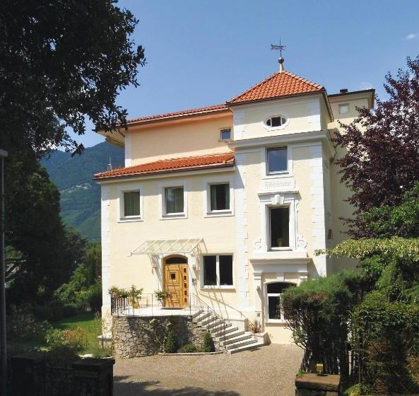 בית מלון כפרי Filipinum